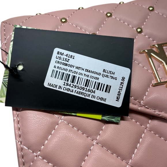 BADGLEY MISCHKA PURSE BLUSH PINK DIMOND QUILTED CROSSBODY SHOULDER BAG STUDS - Picture 2 of 12